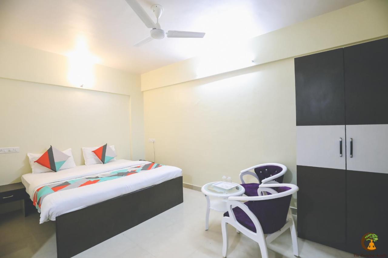 ホテル The Paradise Aundh プネ エクステリア 写真